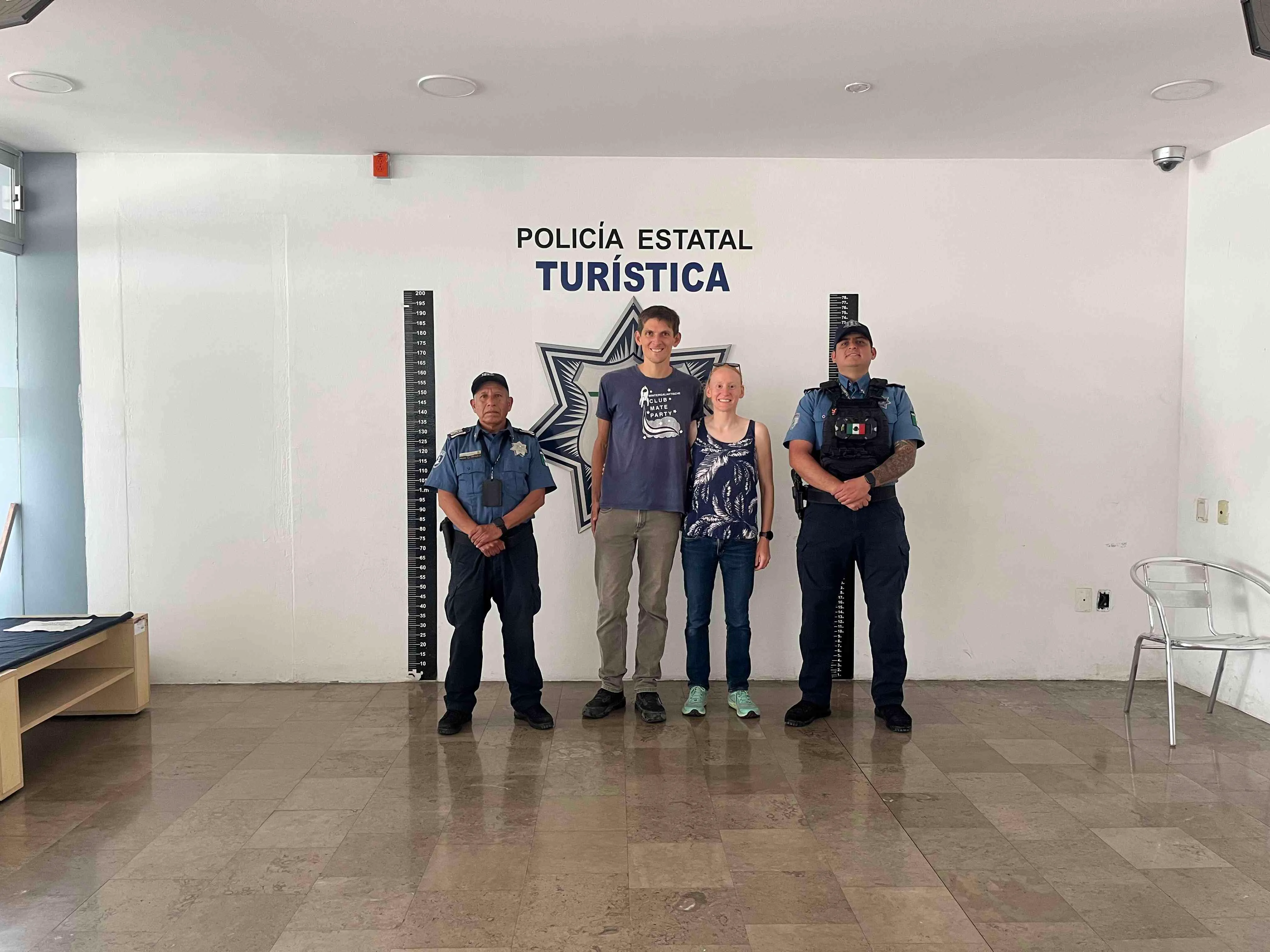 Policia