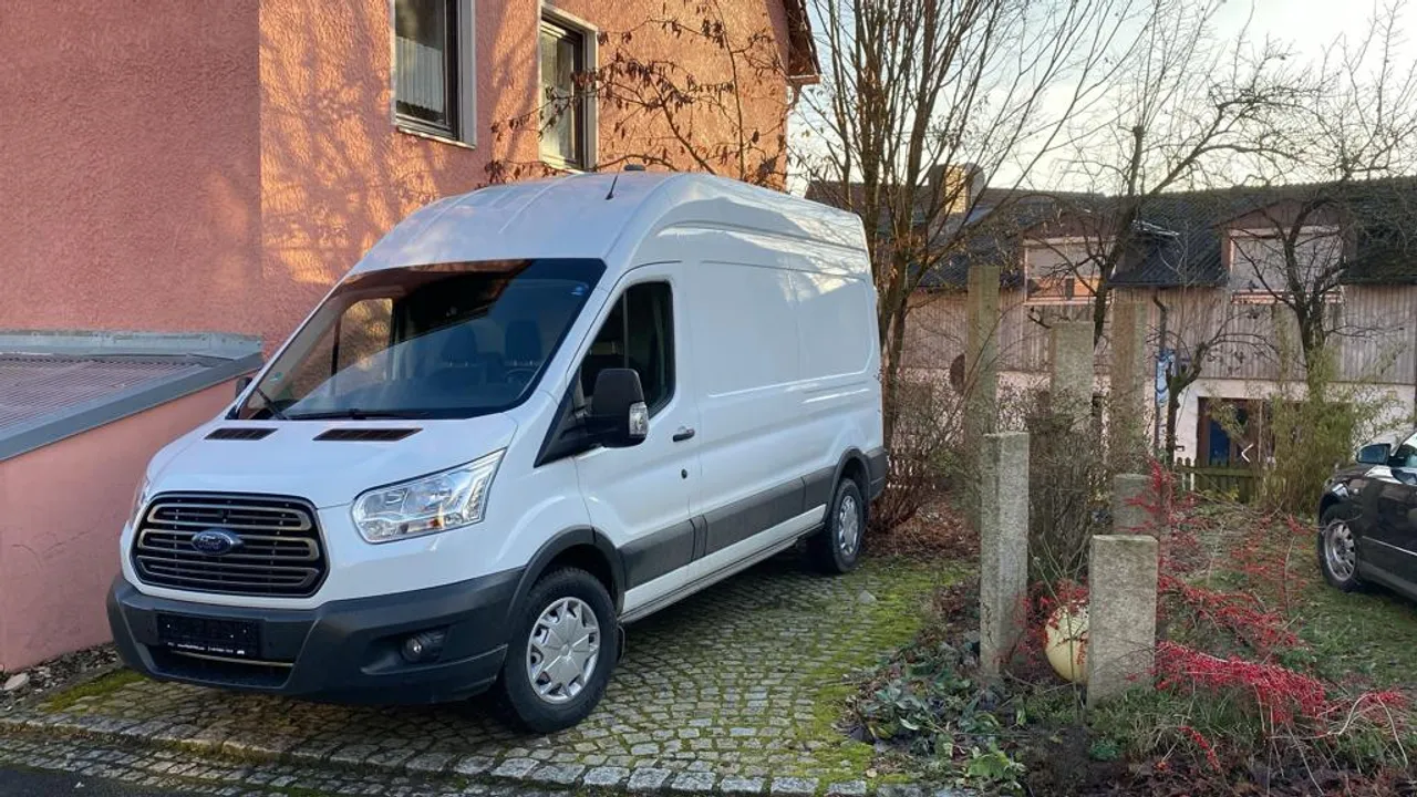 Ein Ford Transit bildet die Basis für unseren Vanausbau